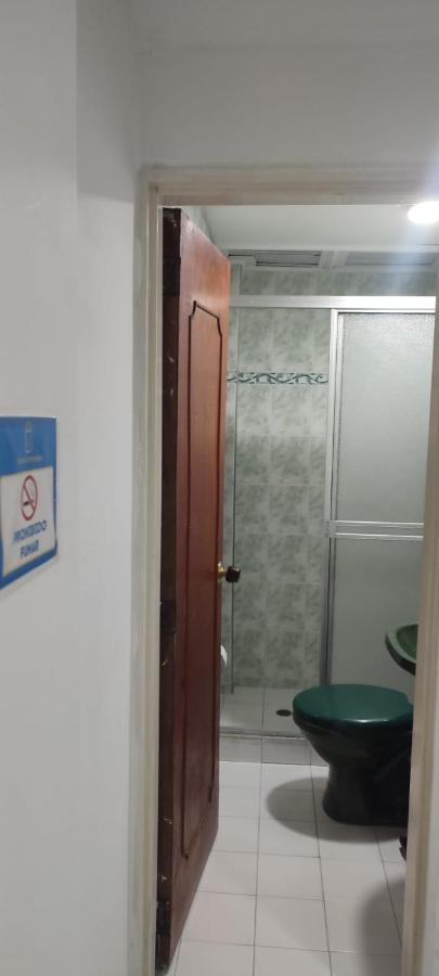 Hotel Cumanday Перейра Экстерьер фото