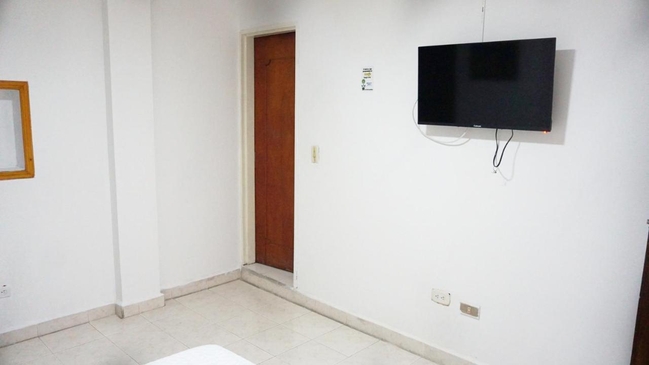 Hotel Cumanday Перейра Экстерьер фото